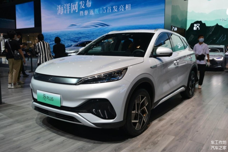 BYD ATTO 3（ ）被英国NEWS UK评选为“英国2023年度最佳电动汽车”